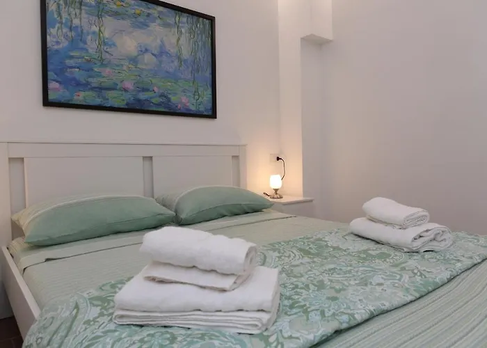 Piccina House 펜션 체팔루