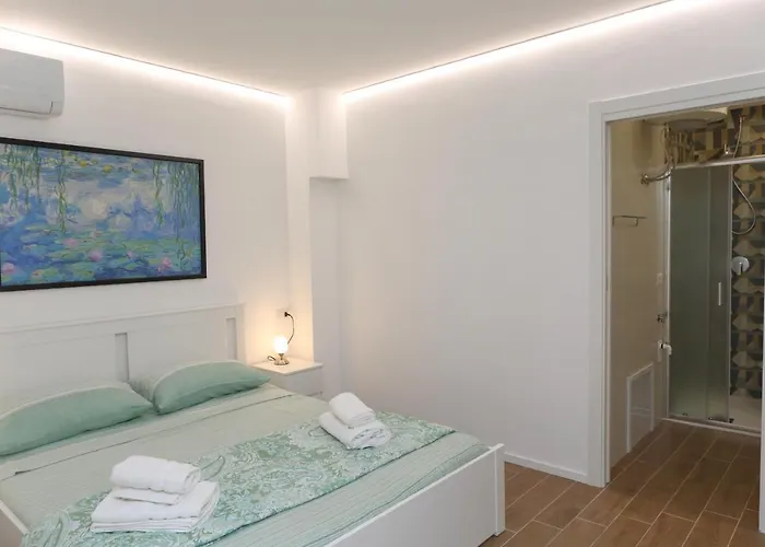 펜션 Piccina House 체팔루